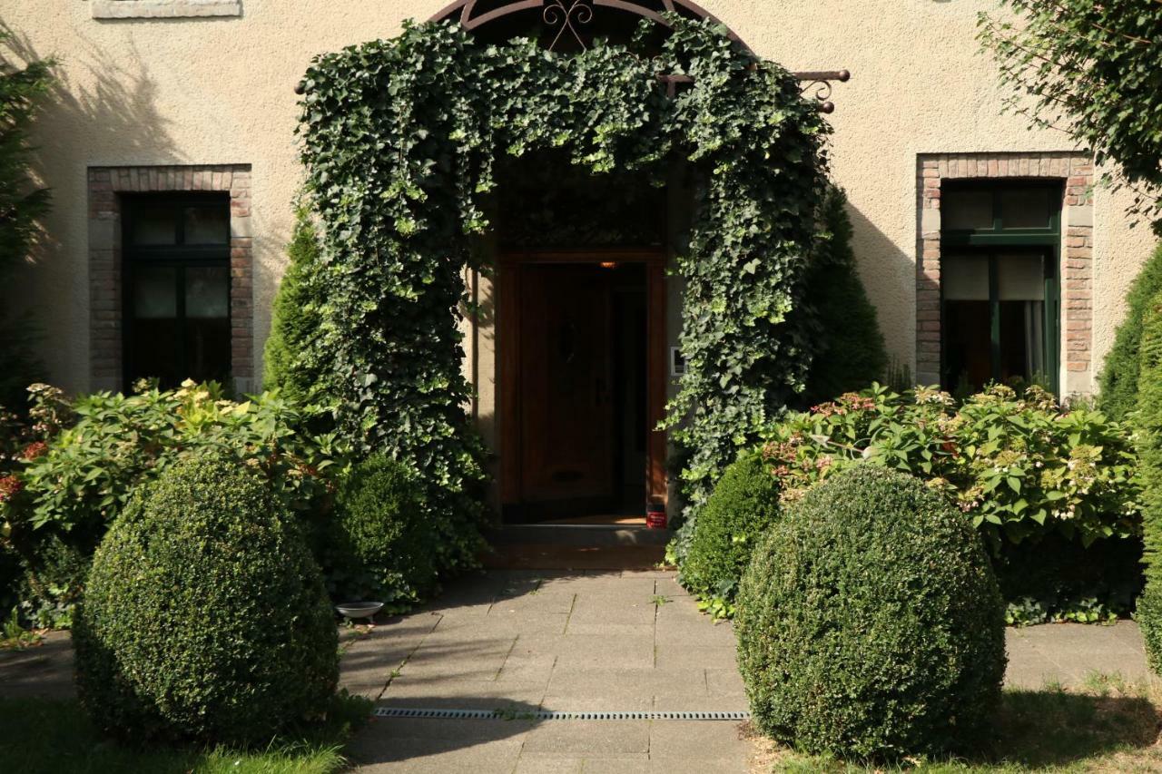Boutique Apartments Benz I-Iii Bergisch Gladbach Exterior foto